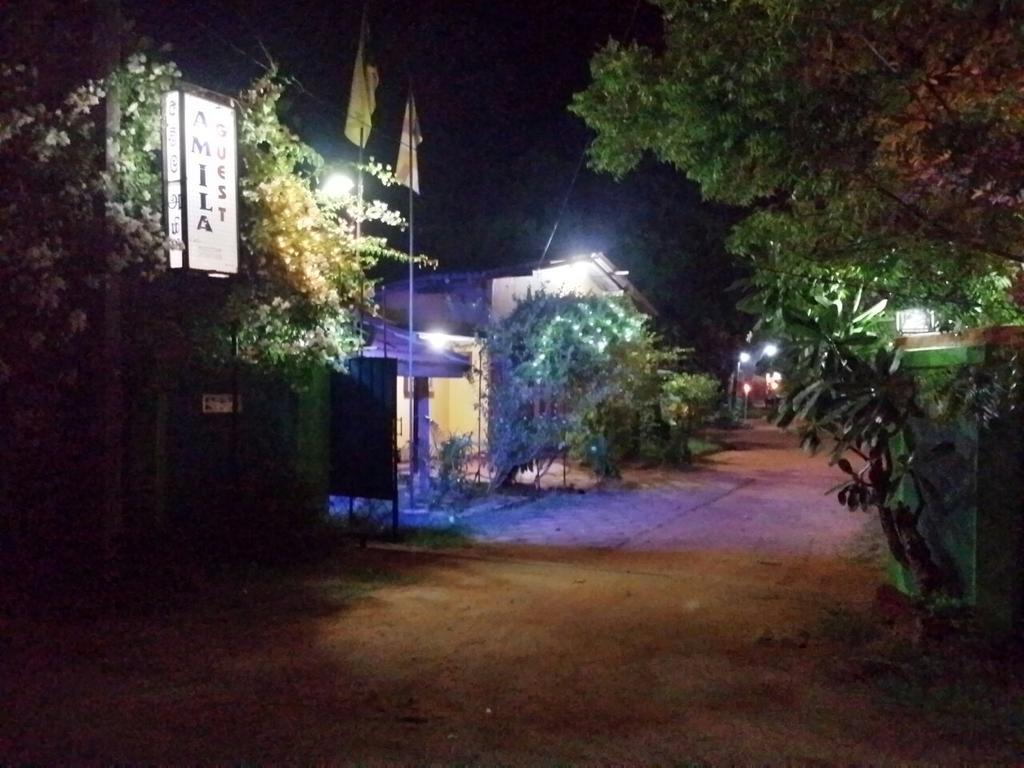 Amila Guest Hotel Trincomalee Eksteriør billede